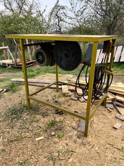 Funkční cirkulárka - 2