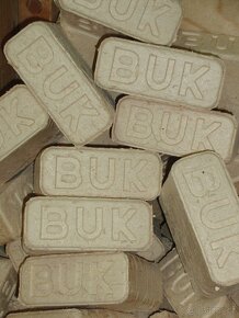 Dřevěné brikety z tvrdého dřeva BUK - 2