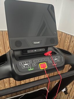 Běžecký pás Gara trinfit T400i se zárukou - 2