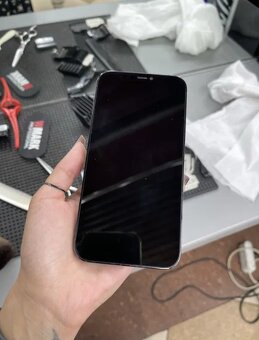 APPLE IPHONE 12 128 GB ,12 MĚSÍCŮ ZÁRUKA,VELMI HEZKÝ - 2