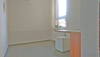 Podnájem 1+kk, 15m2 (LBC centrum, ul. Tatranská) - 2
