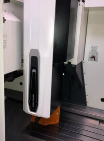 Obráběcí centra - vertikální CMX 600V - 2