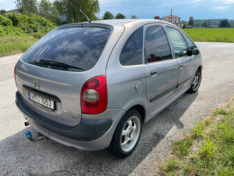 Citroen Xsara Picasso 1.8 benzín - 2