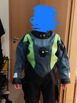 Suchý dámský oblek - 2