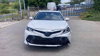 Toyota Camry Hybrid Business Edition - 2