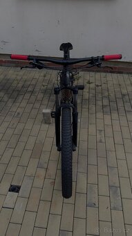 Trek Roscoe 6 – trail bike 27,5”, zdvih 140 mm, teleskopka - 2