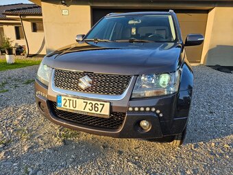 Suzuki Grand Vitara 2.4 Limited Edition benzin facelift 4x4 - 2