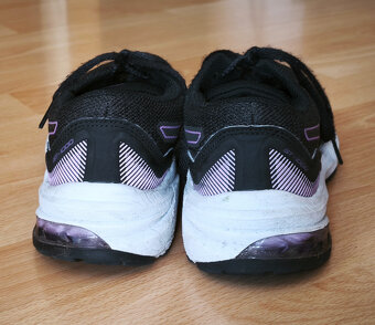 Dívčí tenisky Asics 35,5 - 2