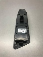 BMW G30/G31 ovládání oken - 2