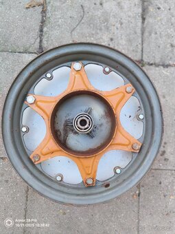 ČZ skútr prase - 2