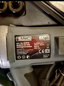 Elektrický rázový utahovák - 2