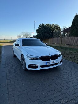 BMW G30 540i luxury line - 2