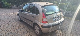 Citroen C3 1.1 r.v.2009 najeto 33 000km - 2