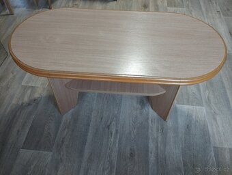 Konferenční stolek - 2