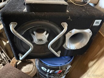 JBL + zesilovač - 2