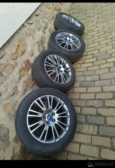 ALU kola Ford Kuga - 2