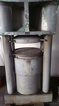 Hydraulický lis CQB-500 - 2