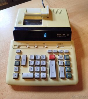 Retro kalkulačka - 2