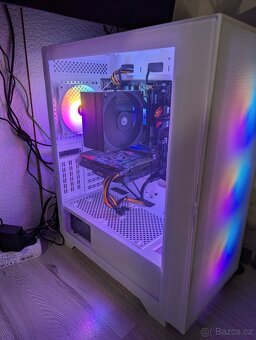 Výkonné PC  se zárukou. - 2