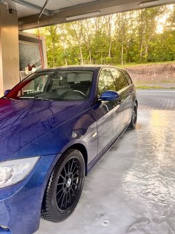 Bmw e91 330d automat - 2