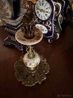 Prodáno …Mosazný svícen s porcelánovým dekorem 30x20 cm - 2