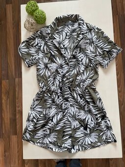 Nový kraťáskový overal, vel M, Primark - 2