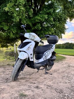 Skútr 125ccm KENTOYA - 2