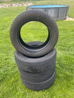 Sada zimních pneu Nokian Tyres SUV R18 225/60 - 2