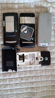 ,Sony Ericsson 4 ks - 2