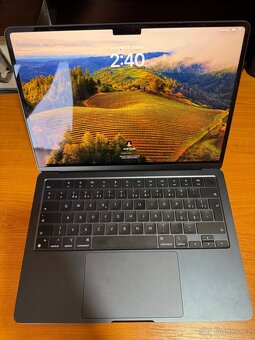 Apple MacBook Air 13" 2024, M3, Temně inkoustový - 2