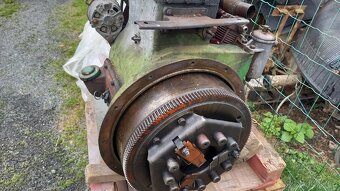 Zetor 25A/motor - 2