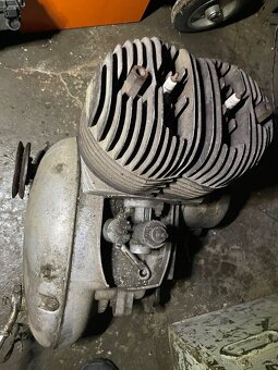 Velorex 350/572 - 2