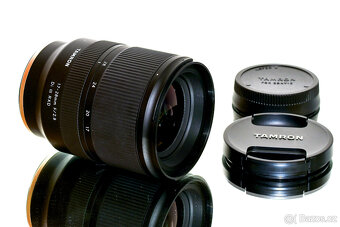 Sony E Tamron 17-28 mm f/2,8 + UV filtr TOP STAV - 2