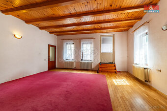 Prodej atypického bytu 213m² Mariánské Lázně, ul.Třebízského - 2