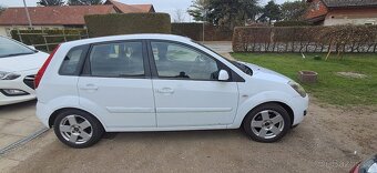 Ford Fiesta 1.3 Benzín 51Kw - 2
