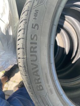 245/40 r18 xl barum - 2