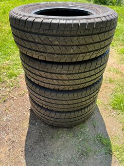 Bridgestone 235/65/16C 115/113R DOT06/24 r - 2