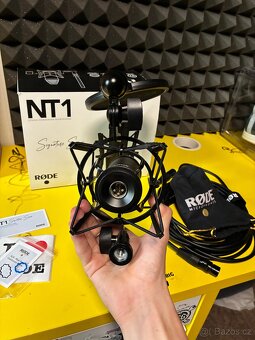 studiový kondenzátorový mikrofon RØDE NT1 Signature Series - 2