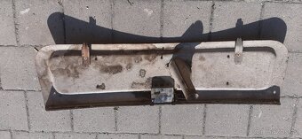 TRABANT původní přední maska s mřížkou - 2