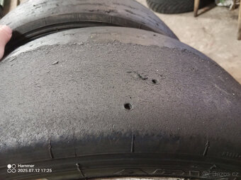 slicky yokohama advan 230/610R17 soft - 2