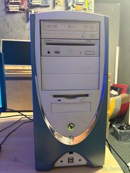 PC i5 2400 - 2