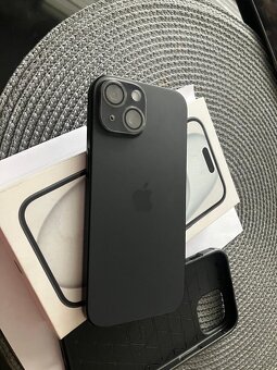 iPhone 15 black 128gb, záruka ČR TOP stav - 2