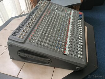Mixážní pult dynacord - 2