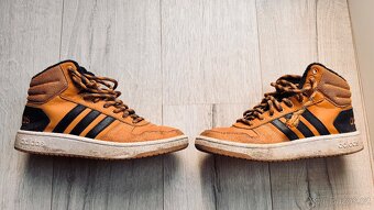 Prodám dětské zimní boty Adidas, vel. 41 1/3, zachovalé. - 2