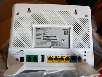 Vodafone modem pro Pevný DSL internet Zyxel VMG8623-T50B - 2