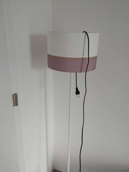 Stojací lampa - 2