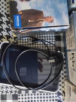 Mobilní telefony na náhradní díly - 2