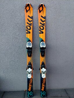 Lyže VÖLKL, 120 cm + hůlky + lyžáky + přilba - 2