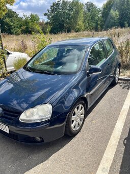 Volkswagen Golf V – 1.6 75 kW – spolehlivý a udržovaný vůz - 2