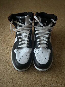 Boty Jordan 1 Retro Black Toe - 2